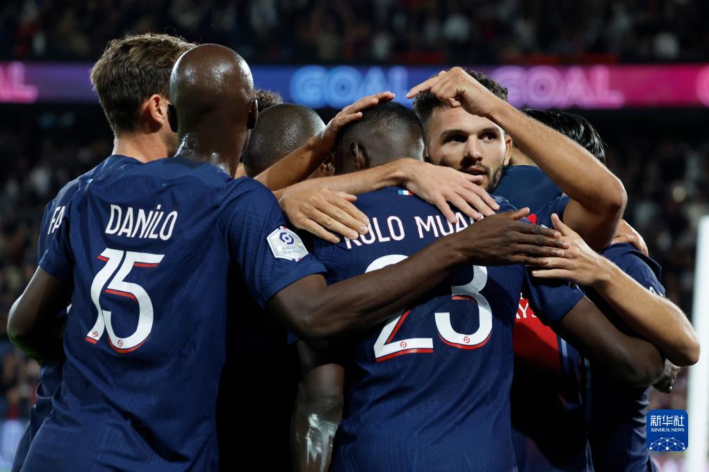 尴尬！外媒对比数据：弗兰克热刺前16轮各项数据均不如澳波（外媒数据对照：弗兰克执教热刺前16轮全面落后澳波）